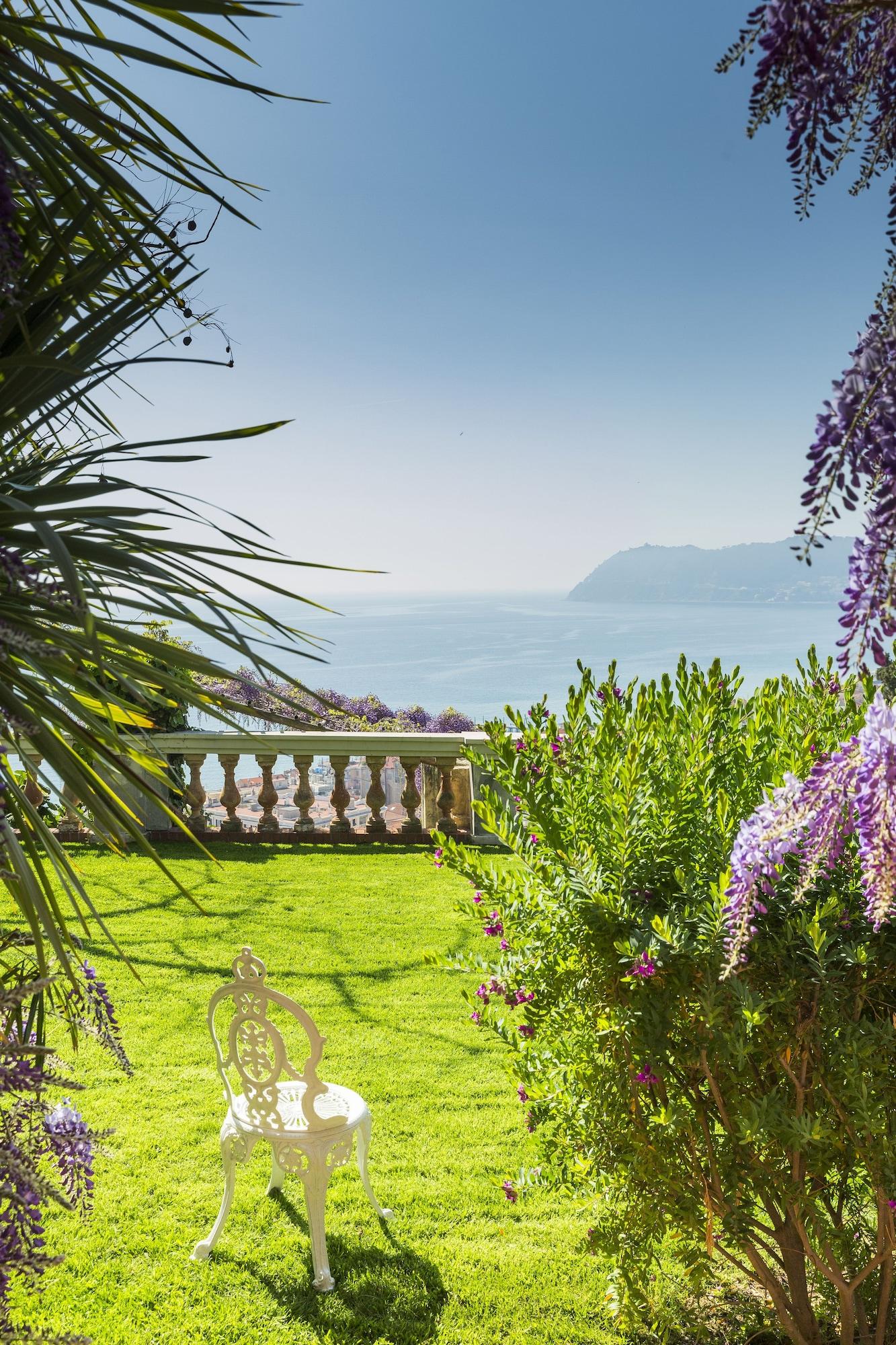 Villa Della Pergola Relais Et Chateaux Alassio Bagian luar foto